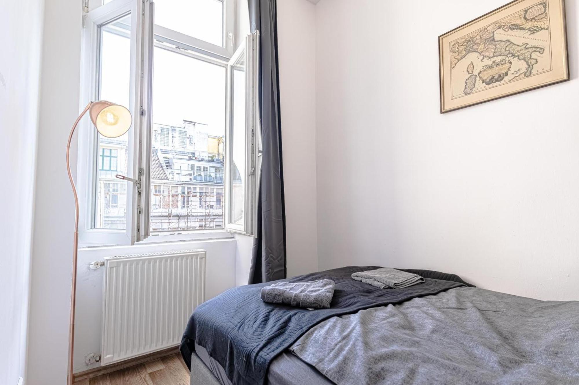 Explore Vienna 2Br And 1Lr Retreat Near Westbahnhof ภายนอก รูปภาพ
