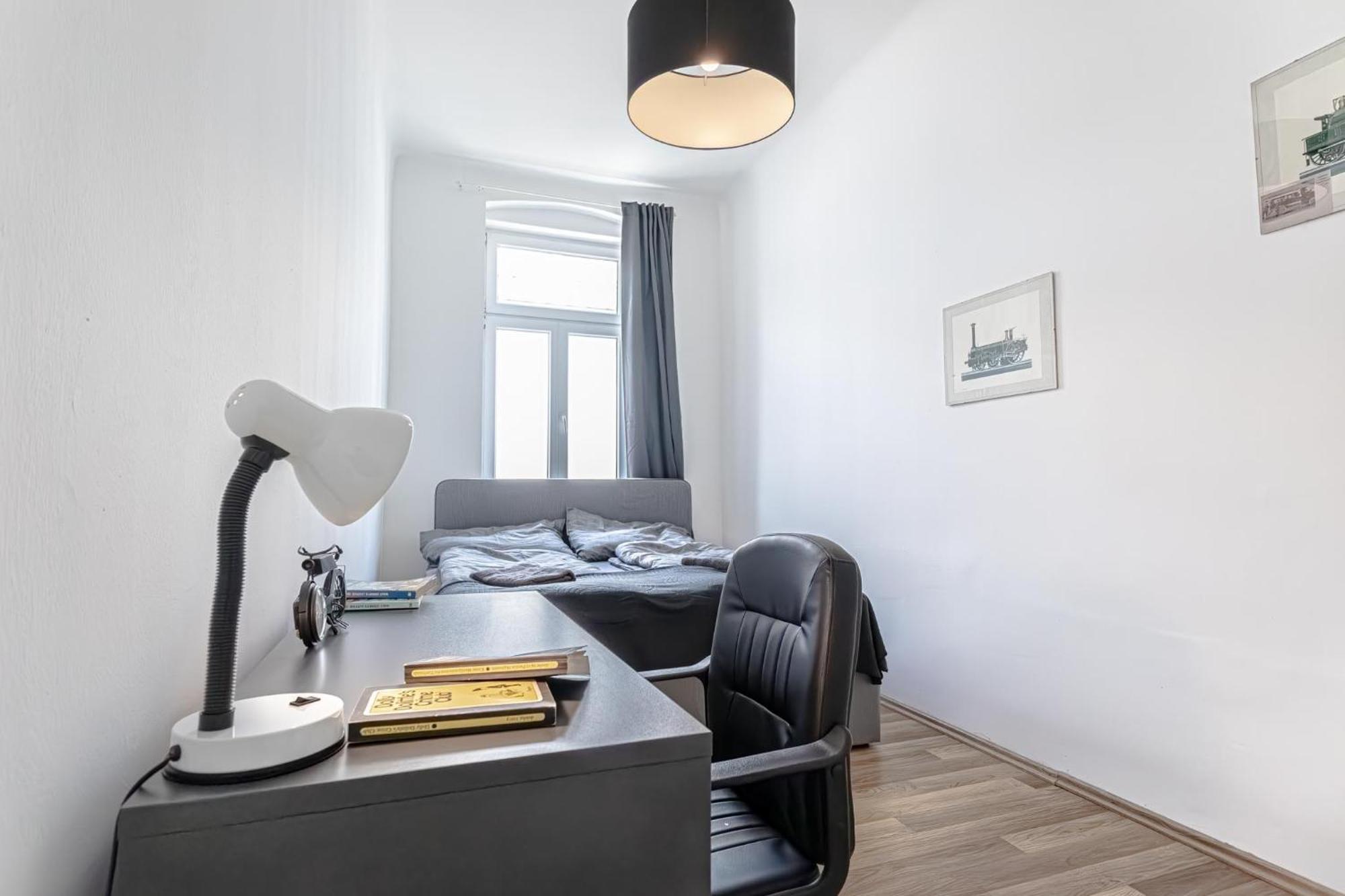 Explore Vienna 2Br And 1Lr Retreat Near Westbahnhof ภายนอก รูปภาพ
